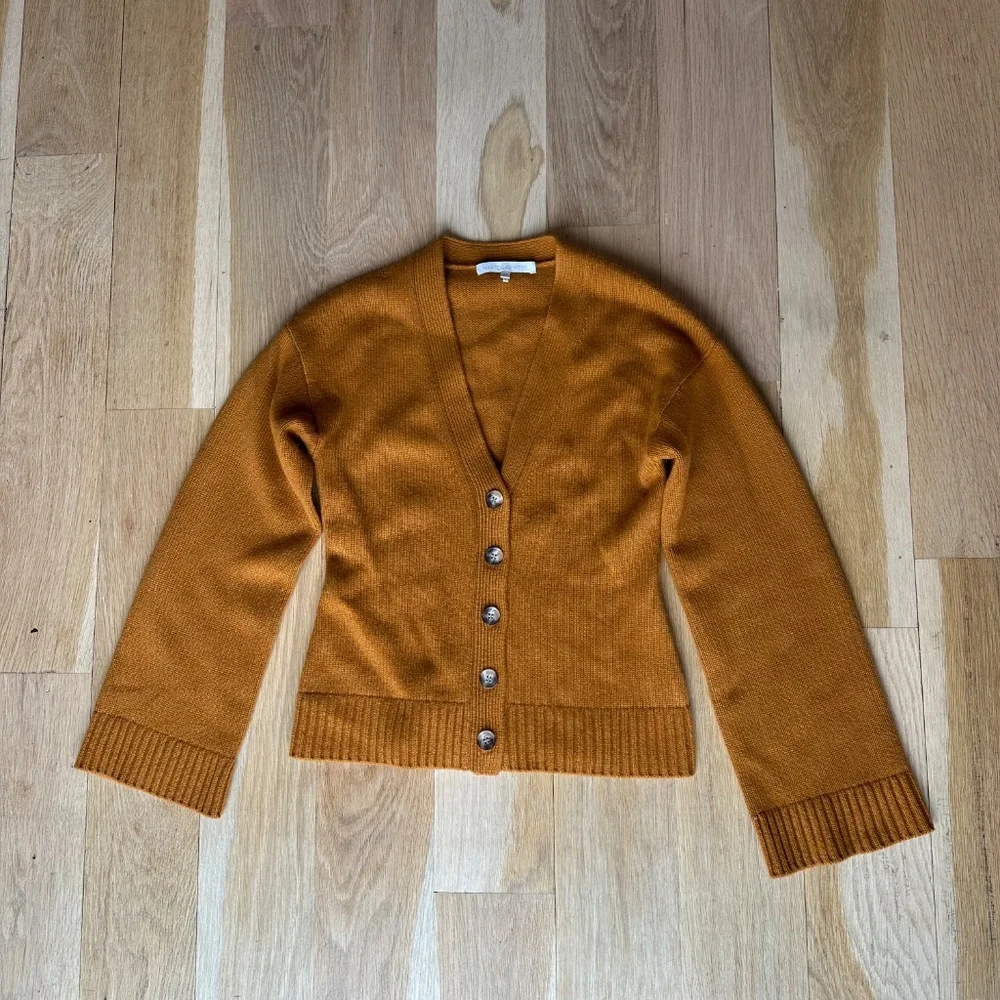 Naked Cashmere burnt yellow fitted cardigan Size Small - Picture 2 of 6